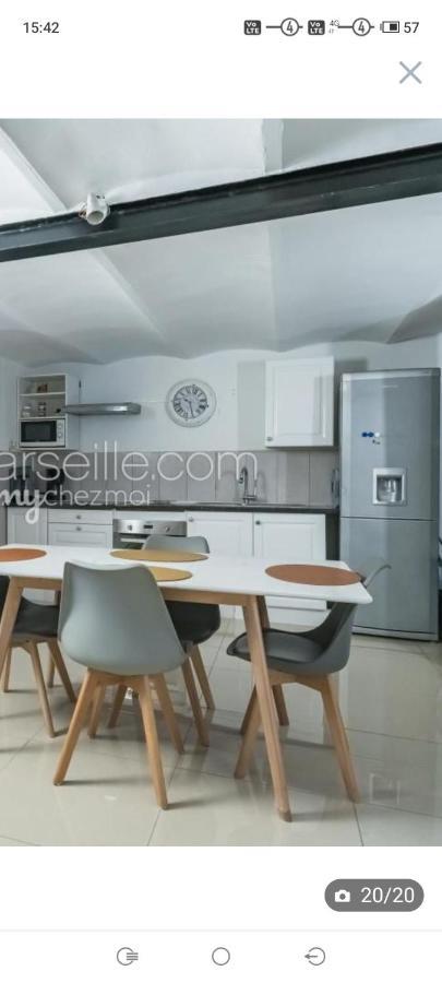 Villa 3 Appartements Entiers Avec Piscine Et Jaccuzi Et Parking 马赛 外观 照片